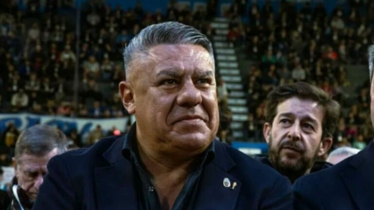 Gobierno definirá si permite la reelección anticipada de “Chiqui” Tapia en la AFA, tras la intervención de Talleres. Gobierno definirá si permite la reelección anticipada de “Chiqui” Tapia en la AFA, tras la intervención de Talleres.