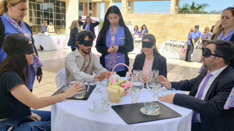 Experiencias sensoriales: la propuesta de la escuela Braille para concientizar Experiencias sensoriales: la propuesta de la escuela Braille para concientizar