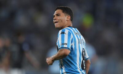 Juanfer Quintero dio vuelta el partido en tres minutos y Racing ahora le gana a Corinthians