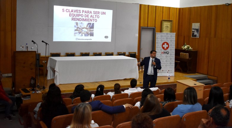 Con la temática del trabajo en equipo, comenzaron las XIV Jornadas Hospitalarias Con la temática del trabajo en equipo, comenzaron las XIV Jornadas Hospitalarias