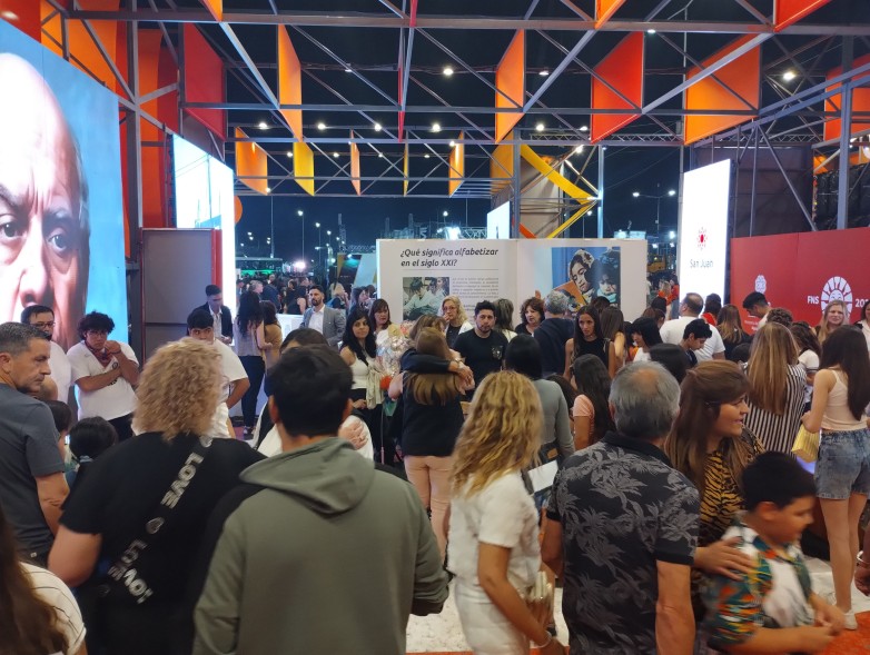 Educación atrajo la atención de toda la familia las tres noches de la FNS Educación atrajo la atención de toda la familia las tres noches de la FNS