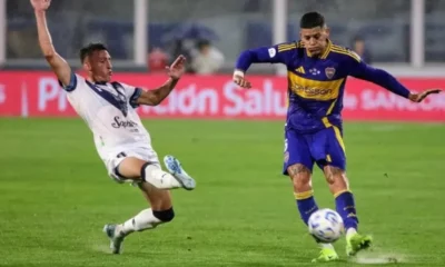 En una lluvia de goles, Boca cayó ante Vélez y quedó eliminado