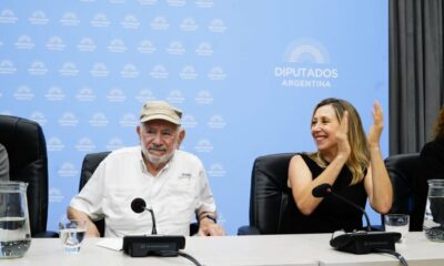 El Frente de Izquierda realizó una audiencia pública para solidarizarse con Norman Briski 