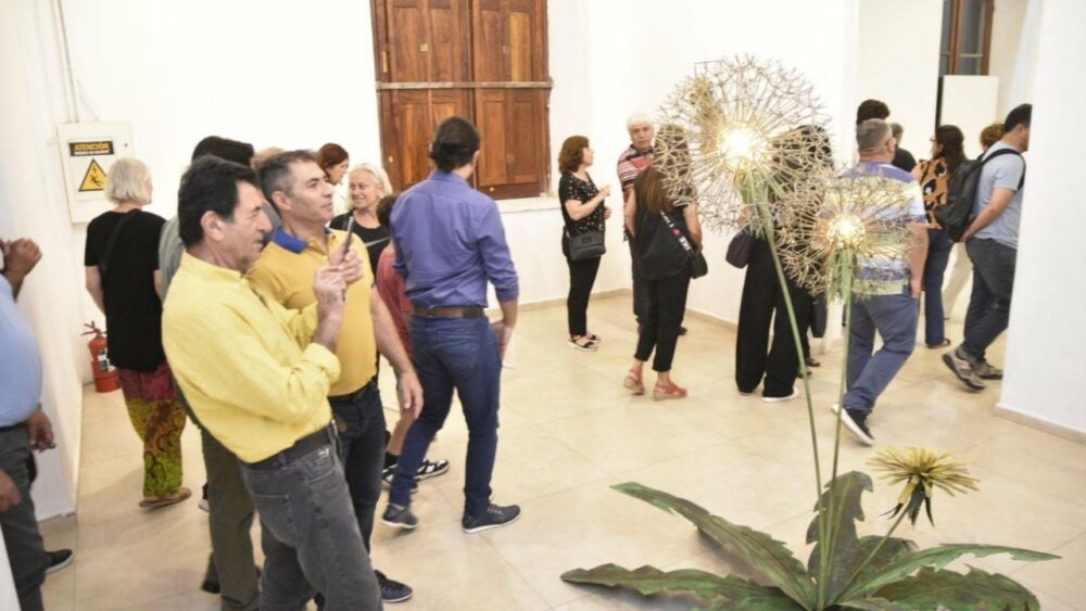 Con la muestra de Oscar Fontalvo, arrancó el ciclo "Vive el Arte, Ciclo Arte en la Ciudad" Con la muestra de Oscar Fontalvo, arrancó el ciclo "Vive el Arte, Ciclo Arte en la Ciudad"