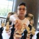 Faustino, el niño maravilla del ajedrez, debutó en el torneo máximo y se fue en colectivo