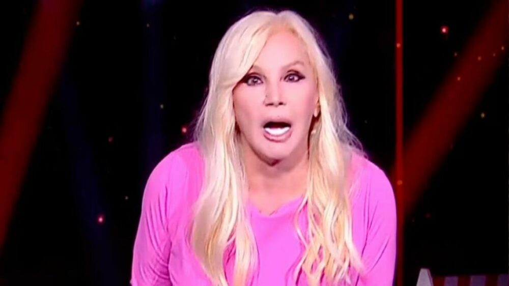Susana Giménez disparó contra su producción en pleno vivo: “¿Qué es esta porquería?” Susana Giménez disparó contra su producción en pleno vivo: “¿Qué es esta porquería?”