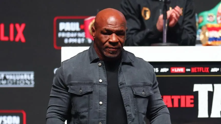 Revelan la razón por la que Mike Tyson le dio un cachetazo a Jake Paul en el escandaloso pesaje Revelan la razón por la que Mike Tyson le dio un cachetazo a Jake Paul en el escandaloso pesaje