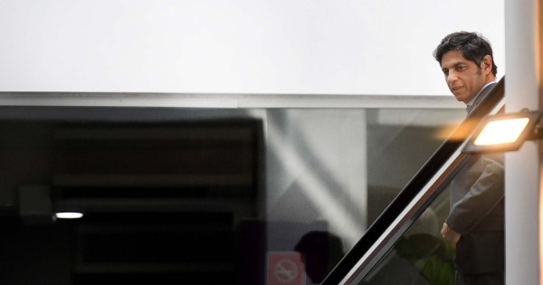 Kicillof supera en imagen positiva a Milei y el peronismo está a dos puntos de los libertarios Kicillof supera en imagen positiva a Milei y el peronismo está a dos puntos de los libertarios
