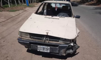 Dos hombres que habían bebido alcohol se estrellaron contra un árbol