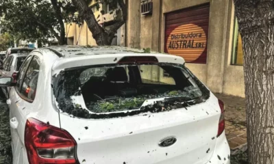 Automovilistas reportaron daños en sus vehículos por el fuerte granizo en el Gran San Juan