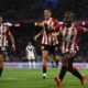 Gol en contra, arremetida y cabezazo letal: el show de Estudiantes campeón… y ante Vélez