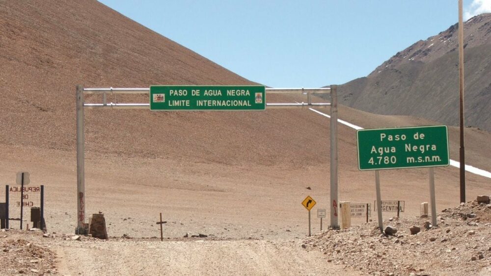 Por malas condiciones climáticas, cerraron el Paso de Agua Negra Por malas condiciones climáticas, cerraron el Paso de Agua Negra