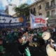 Masiva marcha de los dos CTA hacia Plaza de Mayo