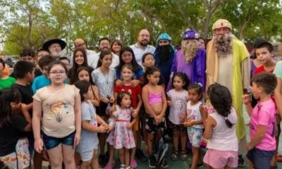 Los Reyes Magos llegan a Rivadavia para llenar de alegría a los niños y las familias