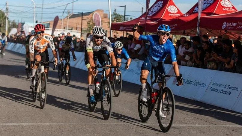 Vuelta a San Juan: Decar ganó la cuarta etapa, pero Tivani sigue líder Vuelta a San Juan: Decar ganó la cuarta etapa, pero Tivani sigue líder