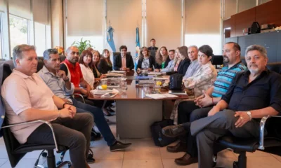 Gremios docentes y de la administración pública plantean exigencias a la Provincia antes de las paritarias