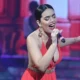 Ángela Leiva llega a San Juan
