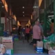 Aseguran que la venta de verdura y fruta está parada y esperan que las vacaciones pasen