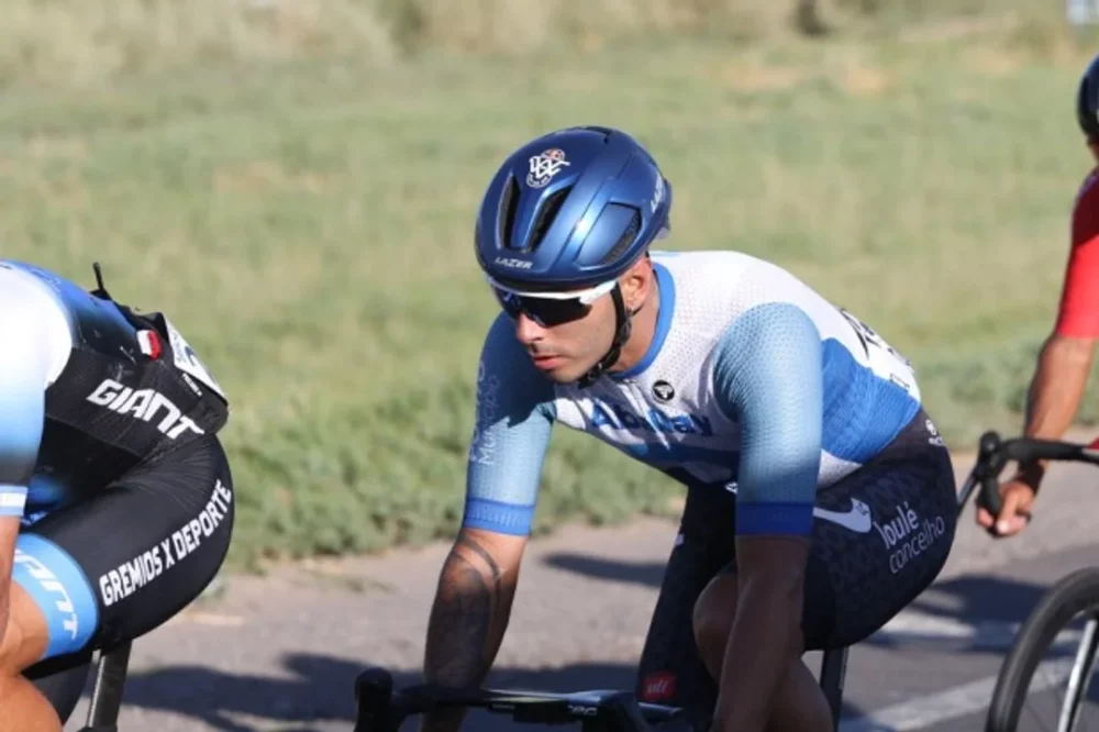 Nicolás Tivani se consagró ganador de la Etapa 1 de la Vuelta a San Juan Nicolás Tivani se consagró ganador de la Etapa 1 de la Vuelta a San Juan
