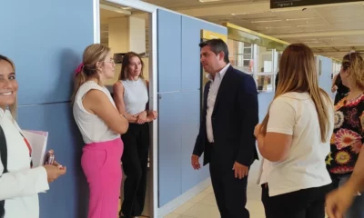Orrego pasó a saludar a los empleados del Centro Cívico