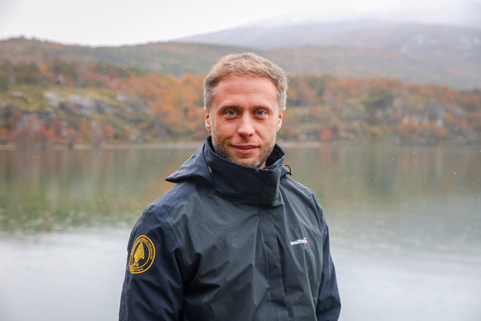 El director de Parques Nacionales viajó a ver los incendios en el Nahuel Huapi pero se distrajo con almuerzos de 400 mil pesos El director de Parques Nacionales viajó a ver los incendios en el Nahuel Huapi pero se distrajo con almuerzos de 400 mil pesos