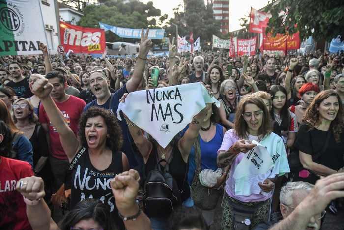 Los sitios de memoria deberán permanecer abiertos y en funcionamiento Los sitios de memoria deberán permanecer abiertos y en funcionamiento