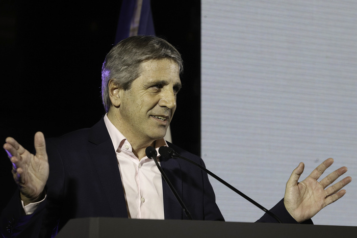El Gobierno anunció que bajará las retenciones al campo y que se eliminarán para las economías regionales El Gobierno anunció que bajará las retenciones al campo y que se eliminarán para las economías regionales