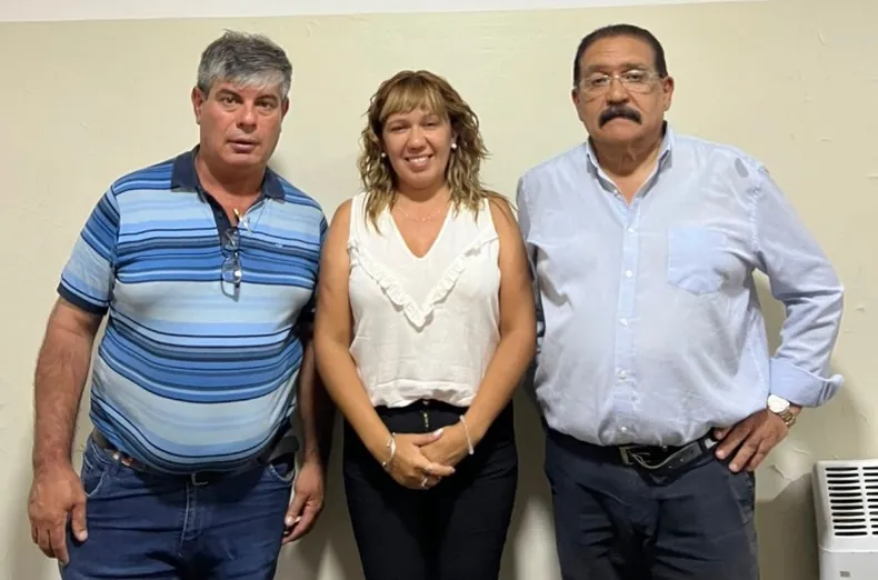 Inspección General ratificó la elección de Alejandra Perona como presidenta de la Federación Ciclista Sanjuanina Inspección General ratificó la elección de Alejandra Perona como presidenta de la Federación Ciclista Sanjuanina