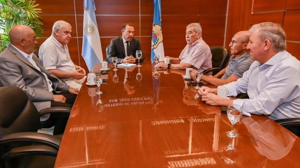 Clínicas reclaman que la OSP actualice valores de las prestaciones y se ponga al día con la deuda por medicamentos Clínicas reclaman que la OSP actualice valores de las prestaciones y se ponga al día con la deuda por medicamentos