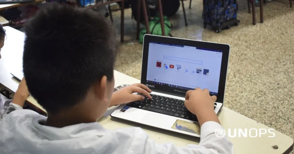El gobierno espera entregar las primeras computadoras en junio y no descarta que los equipos queden en las escuelas El gobierno espera entregar las primeras computadoras en junio y no descarta que los equipos queden en las escuelas