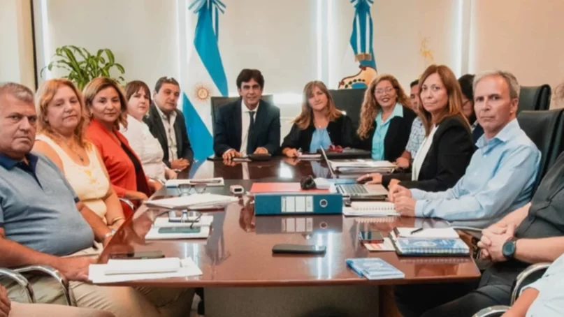 Ante la estabilidad inflacionaria, el orreguismo busca negociar salarios cada 3 o 4 meses Ante la estabilidad inflacionaria, el orreguismo busca negociar salarios cada 3 o 4 meses