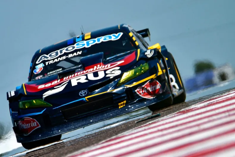 Frustrado debut de Tobías Martínez con el Toyota Camry Frustrado debut de Tobías Martínez con el Toyota Camry