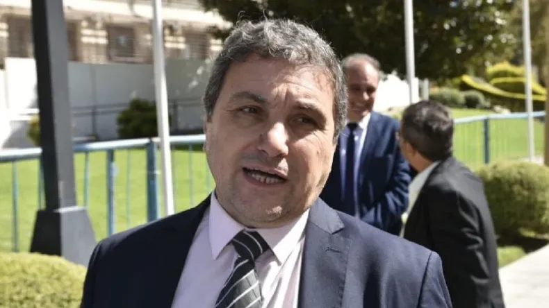 Gobierno liquidará los sueldos con el aumento ya propuesto Gobierno liquidará los sueldos con el aumento ya propuesto