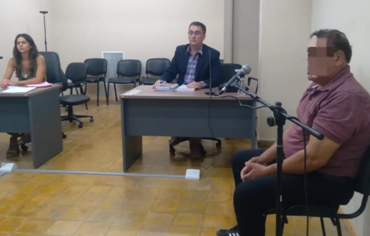 Lo castigaron por abusar de dos niñas y cae de nuevo: ¿violó a la nieta de su pareja? Lo castigaron por abusar de dos niñas y cae de nuevo: ¿violó a la nieta de su pareja?