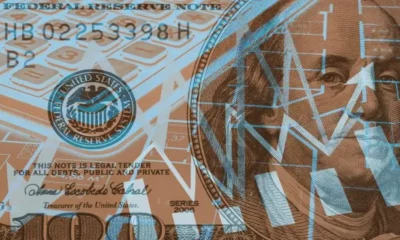 El dólar blue anotó su primera suba semanal en un mes