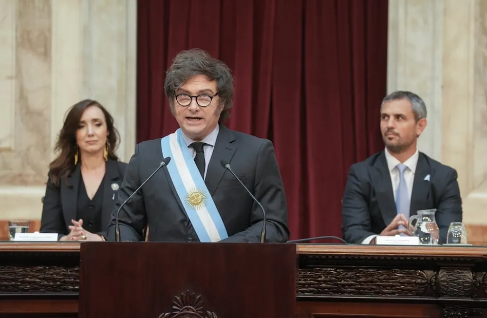Javier Milei volvió de EE.UU. y se prepara para su discurso del 1º de marzo en el «prime time» televisivo Javier Milei volvió de EE.UU. y se prepara para su discurso del 1º de marzo en el «prime time» televisivo