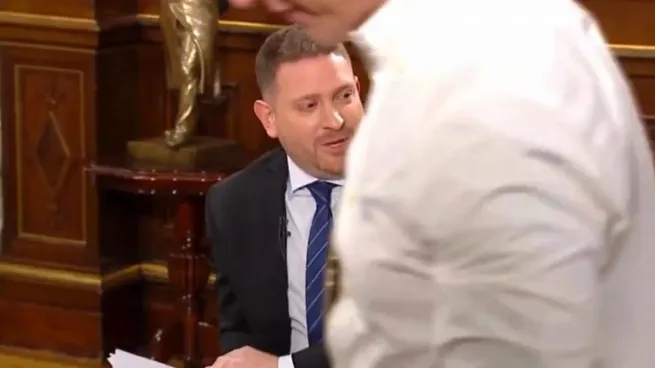 Se filtra video sin editar de la entrevista a Javier Milei con preguntas guionadas a Jonatan Viale Se filtra video sin editar de la entrevista a Javier Milei con preguntas guionadas a Jonatan Viale