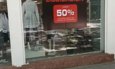 Sin las ventas esperadas, el comercio de San Juan se llena de ofertas y descuentos: el factor Chile