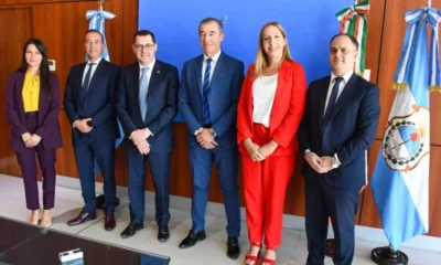 Para fortalecer vínculos, el vicegobernador Martín recibió al embajador de Irlanda
