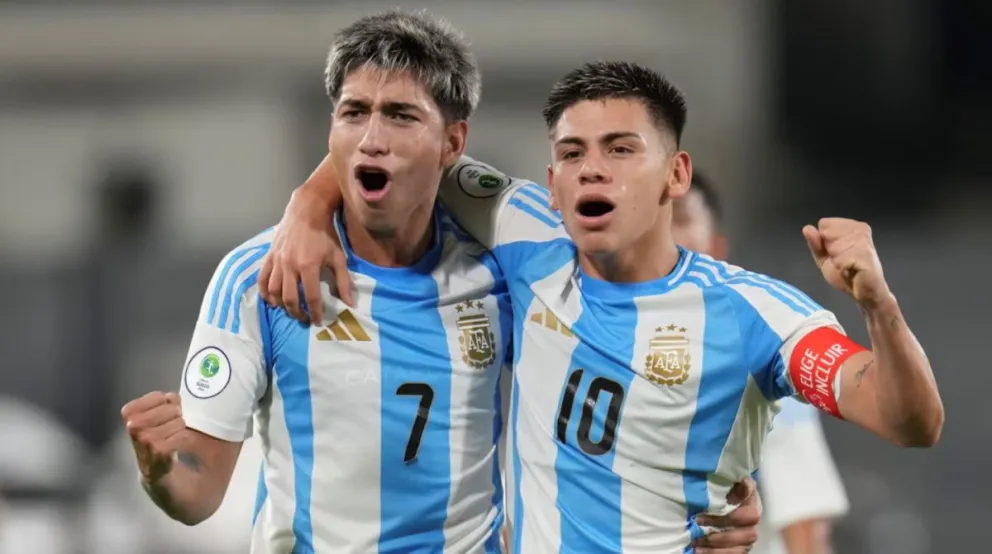 La Selección argentina le ganó un partidazo a Uruguay en el Sudamericano Sub 20 y quedó a un paso del Mundial La Selección argentina le ganó un partidazo a Uruguay en el Sudamericano Sub 20 y quedó a un paso del Mundial