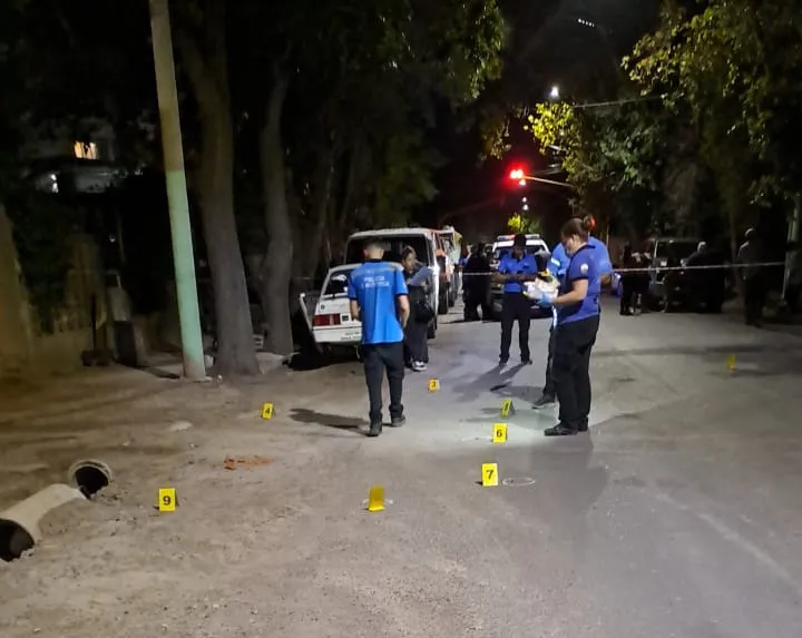 Desde una camioneta le disparan a un hombre en Rivadavia Desde una camioneta le disparan a un hombre en Rivadavia