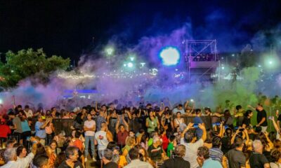 Rivadavia vibró al ritmo del Carnaval: más de 40 mil personas disfrutaron de la Fiesta Rivadavia en Colores