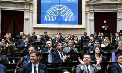 El Gobierno juntó aliados en Diputados y aprobó el DNU por el acuerdo con el FMI