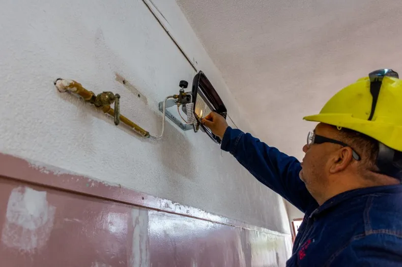 En San Juan, inversión y número de escuelas récord para dejarlas a punto con calefacción para el invierno En San Juan, inversión y número de escuelas récord para dejarlas a punto con calefacción para el invierno