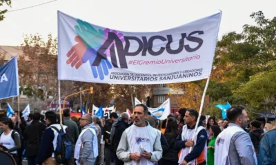 Con reclamos salariales y contra el “desfinanciamiento”, empezó el paro en la UNSJ