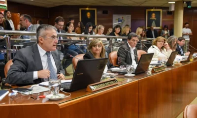El diputado libertario calificó de “tibios” a sus pares del oficialismo por abstenerse ante un proyecto del PJ