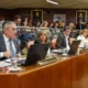 El diputado libertario calificó de “tibios” a sus pares del oficialismo por abstenerse ante un proyecto del PJ