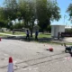 Viajaban en moto y chocaron contra una camioneta: uno está grave