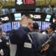 Wall Street en alerta: aumenta el riesgo crediticio en EEUU ante la incertidumbre económica