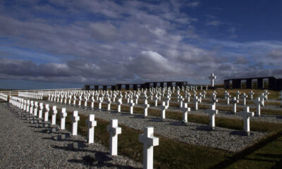 Malvinas: los detalles del plan para concluir la identificación de los soldados enterrados en las islas